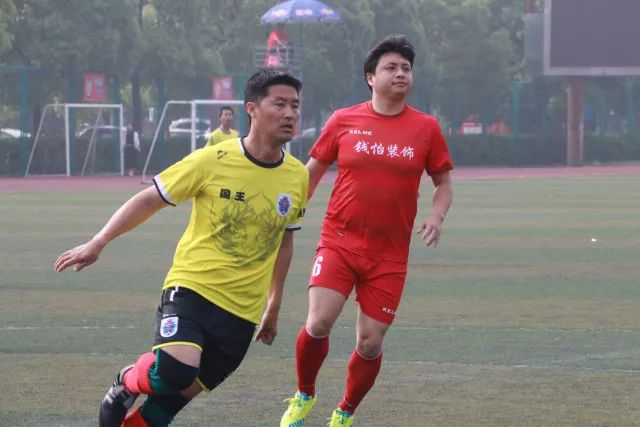 阿森纳客场险胜，马杜埃克关键进球助球队勇往直前
